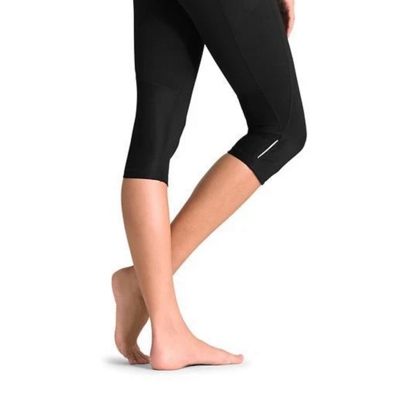 Athleta Black Capri Pants - Picture 3 of 6